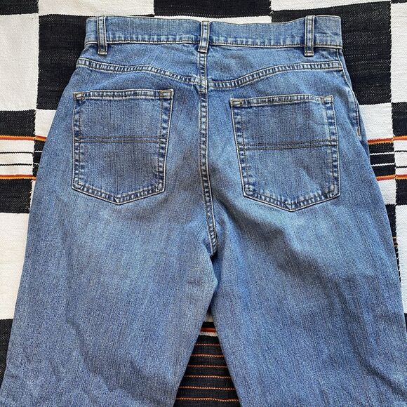 LL Bean Classic Fit Straight Denim Jeans. Size 8 T. Medium Wash. Cotton/Spandex. - Picture 5 of 13